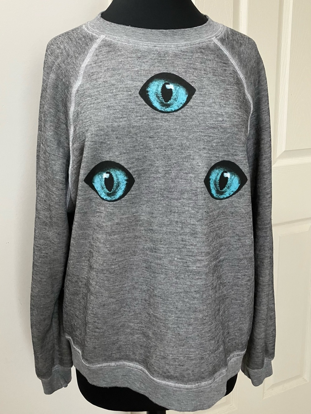 NWT Rare Wildfox Couture "Three Eyes" Sommers Sweatshirt in Grey Sz. MEDIUM
